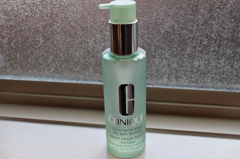  -Cleanse twice a day    -Pat skin dry    -Non-drying formulas leave skin feeling fresh, clean, and comfortable&nbsp; 